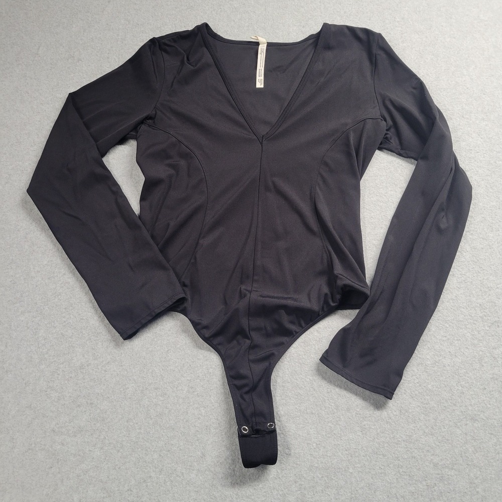 Intimatley Free People Super Soft Deep V-Neck Bodysuit Black‎ Size Large Classic